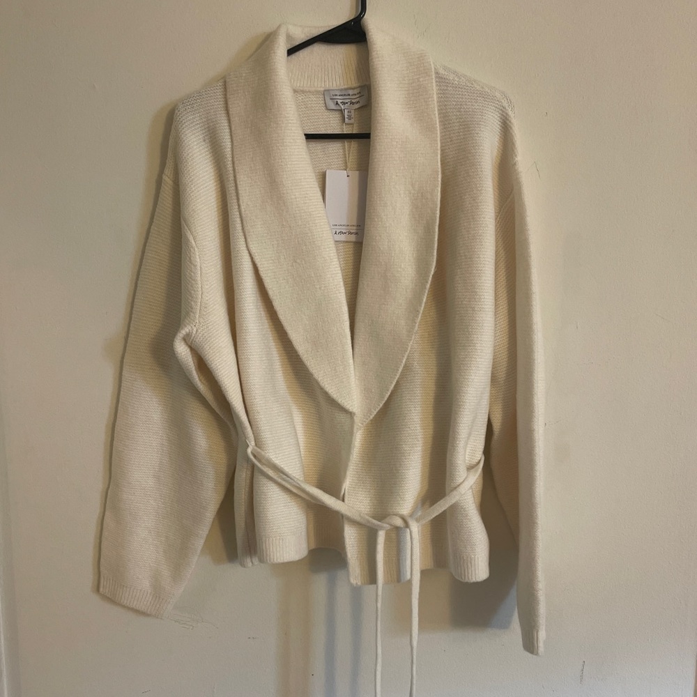 Cream/white knit tie cardigan sweater